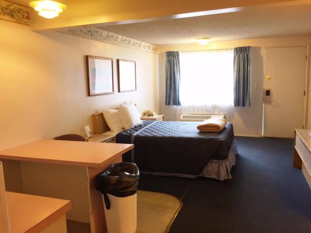 Hotel The Y Yakima